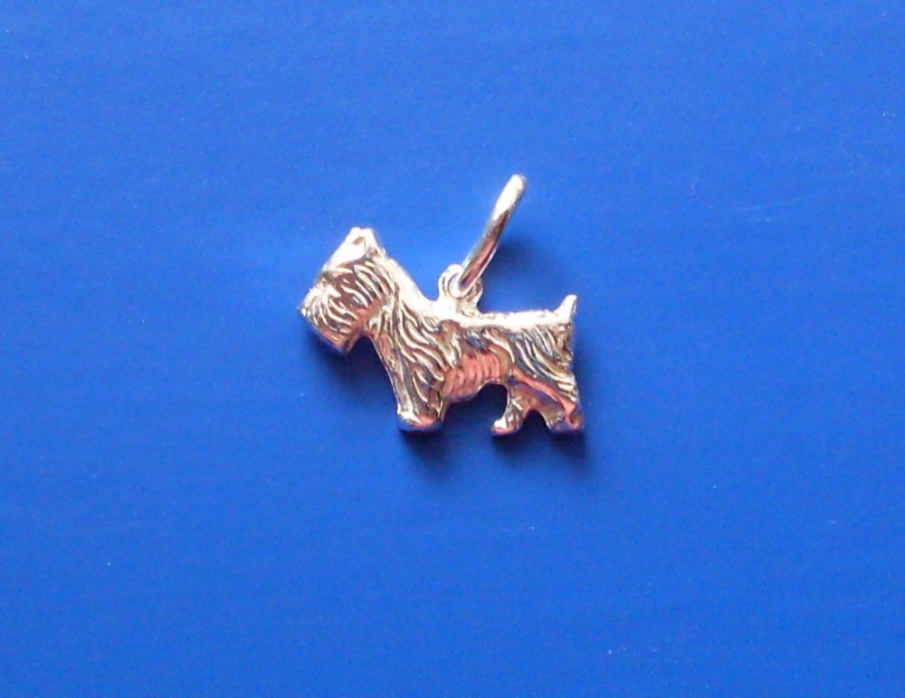 Přívěsek pes malý Z117, Materiál: Stříbro, ryzost 925/1000